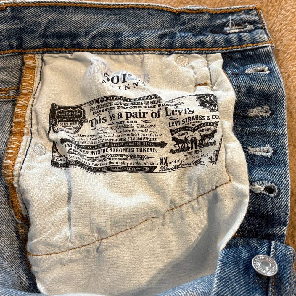 Levi’s 501 High Rise Button Fly Distressed Skinny Jeans W25 L30 - Picture 9 of 10